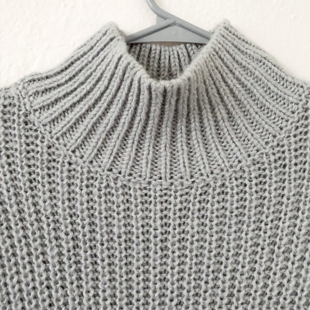 Ann Taylor Grey Merino Wool Sweater - Picture 4 of 7